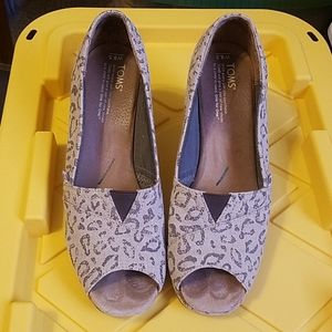 Toms High Heels 9.5W